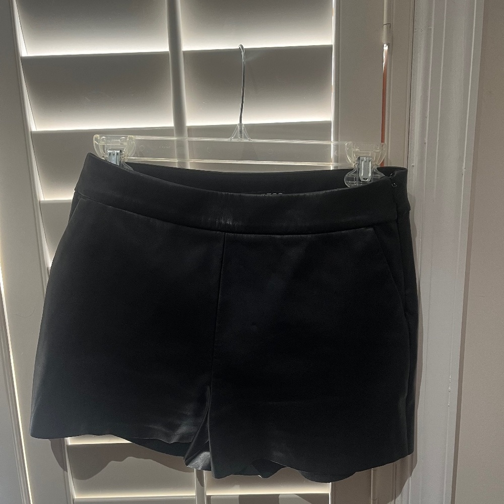 Faux leather black shorts